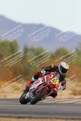 media/Feb-08-2025-CVMA (Sat) [[fcc6d2831a]]/Race 11-Amateur Supersport Open/